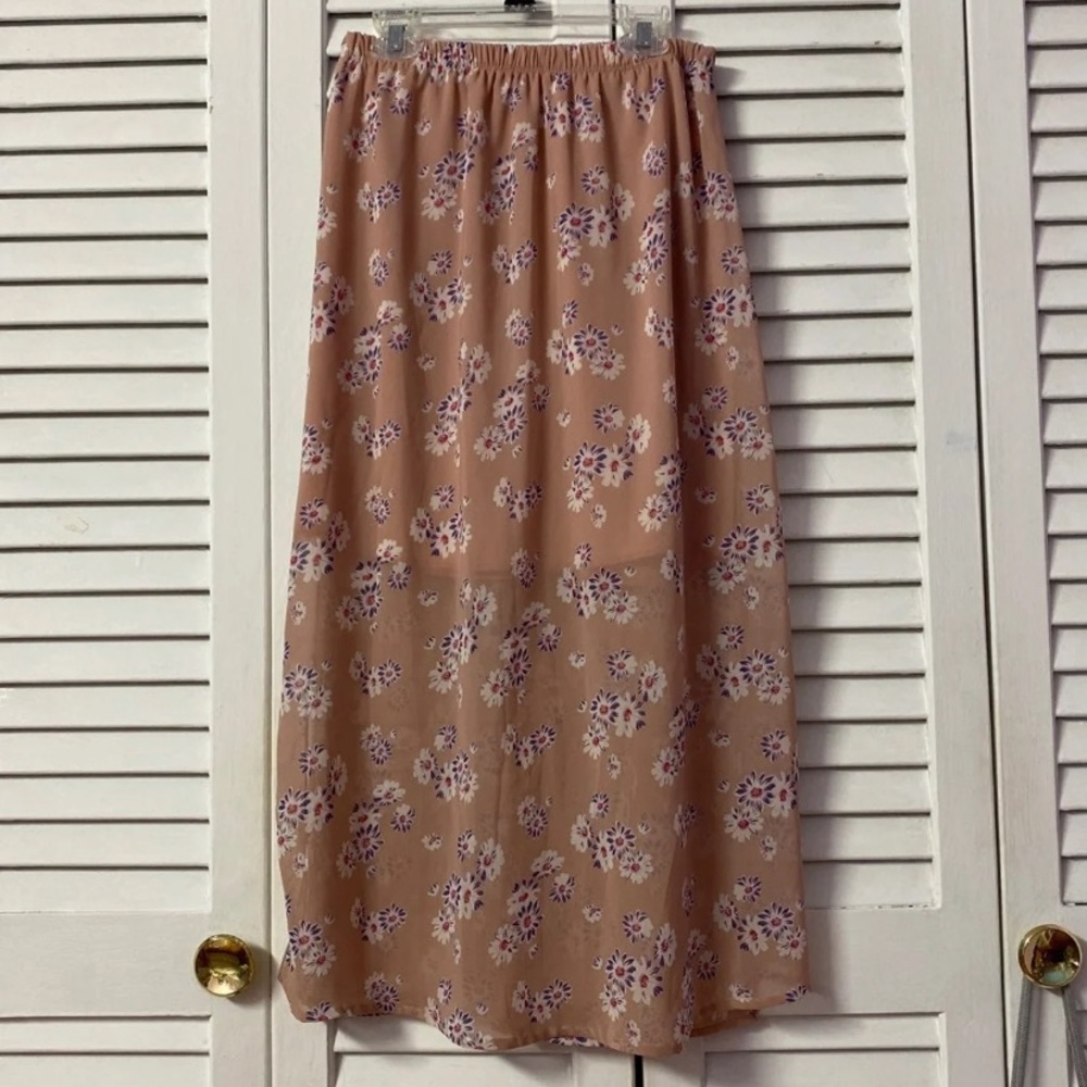 Pink maxi floral skirt